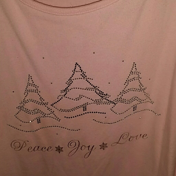 Holiday tee - Picture 3 of 3